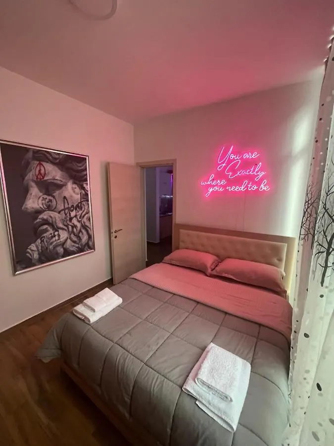 Apartmán Stylish Apartament With Ps4 At Kika2 Tirana
